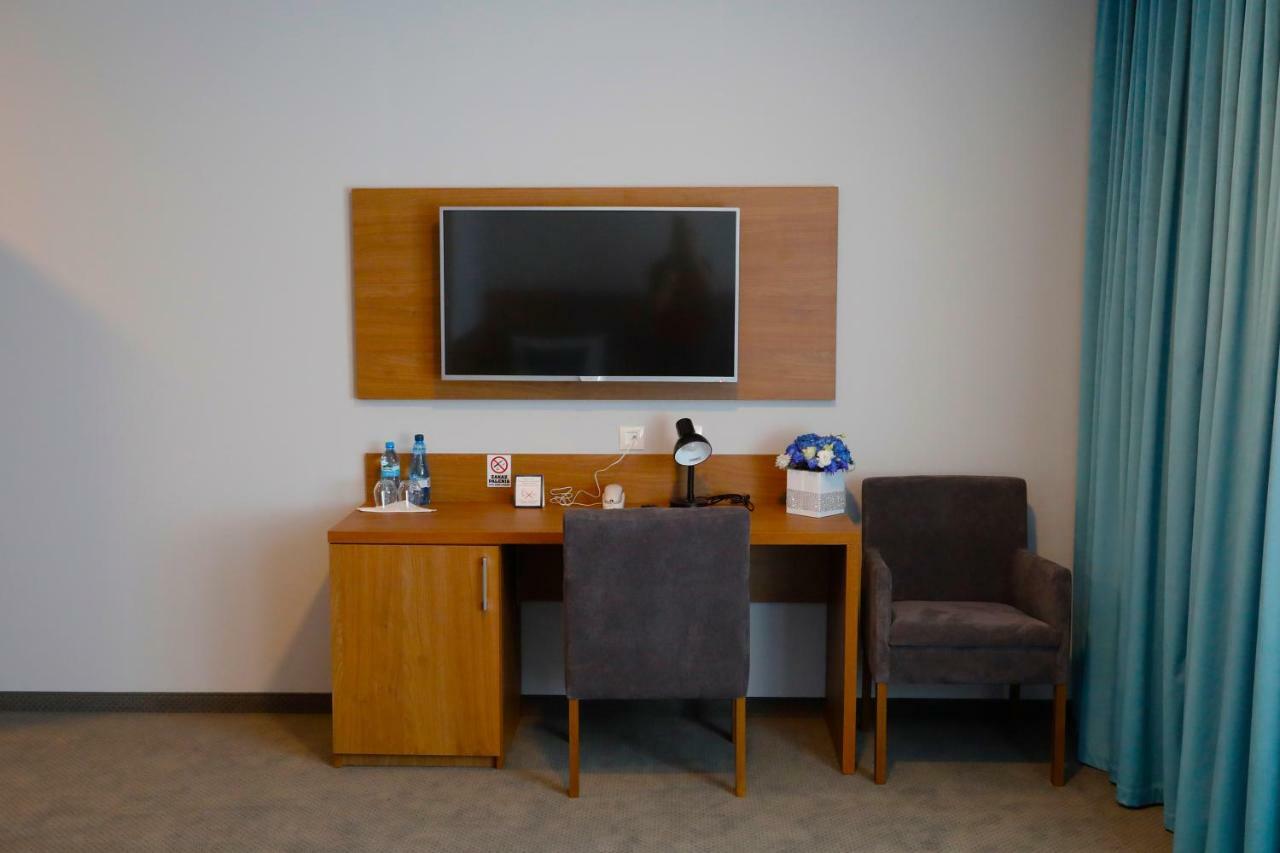 Hotel Stary Mlyn à Świdnica Extérieur photo